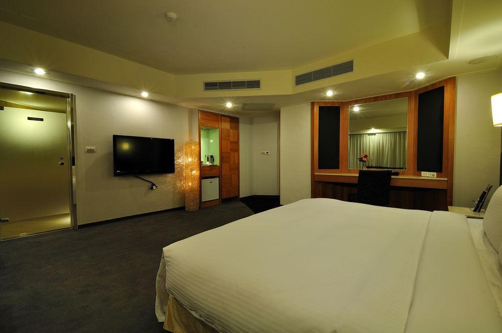 Forward Suites Ⅰ Taipei Exterior photo